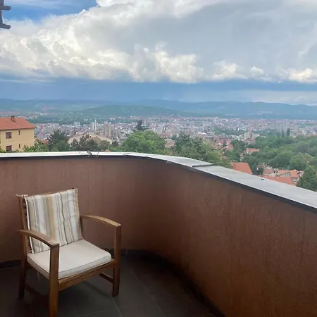 Apartment View & Pool *